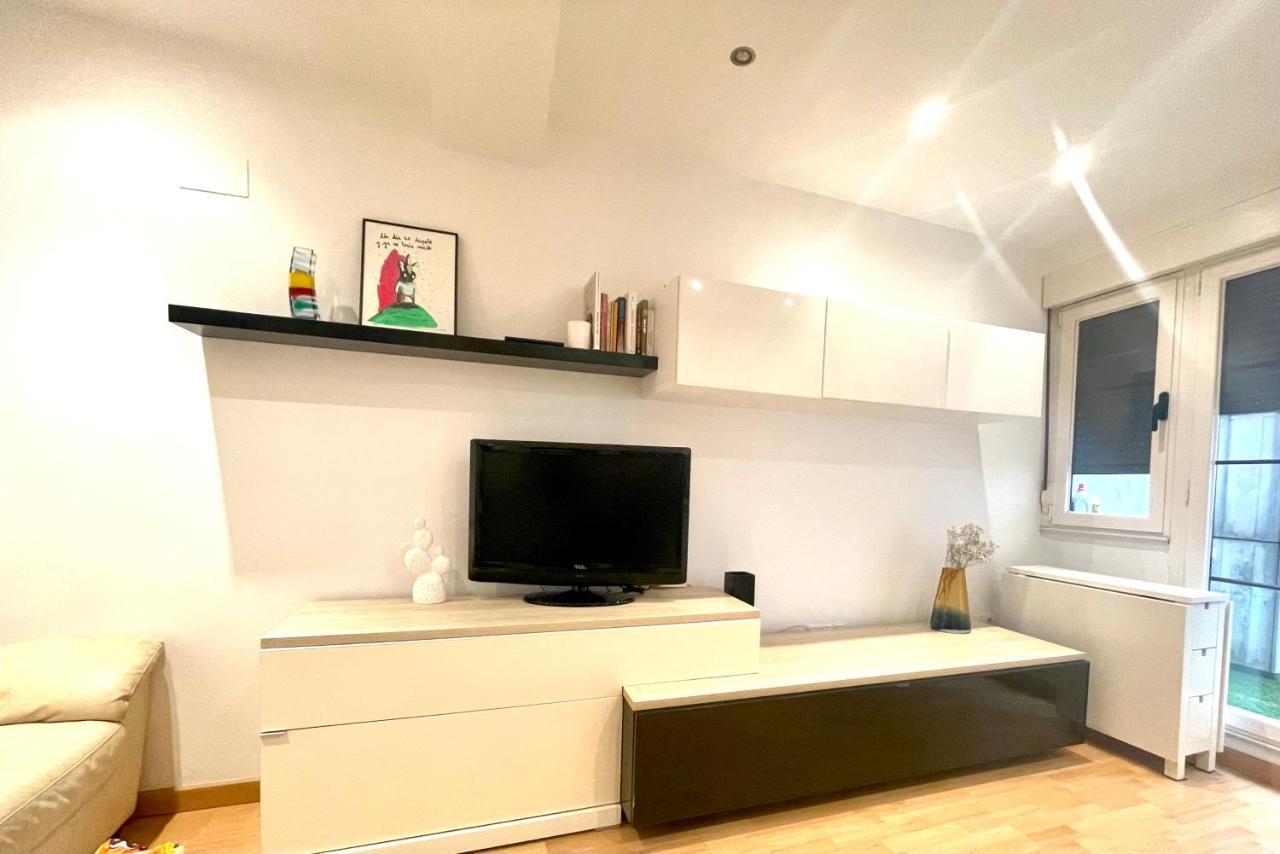 Loft En El Mercado Del Fontan Oviedo Bagian luar foto