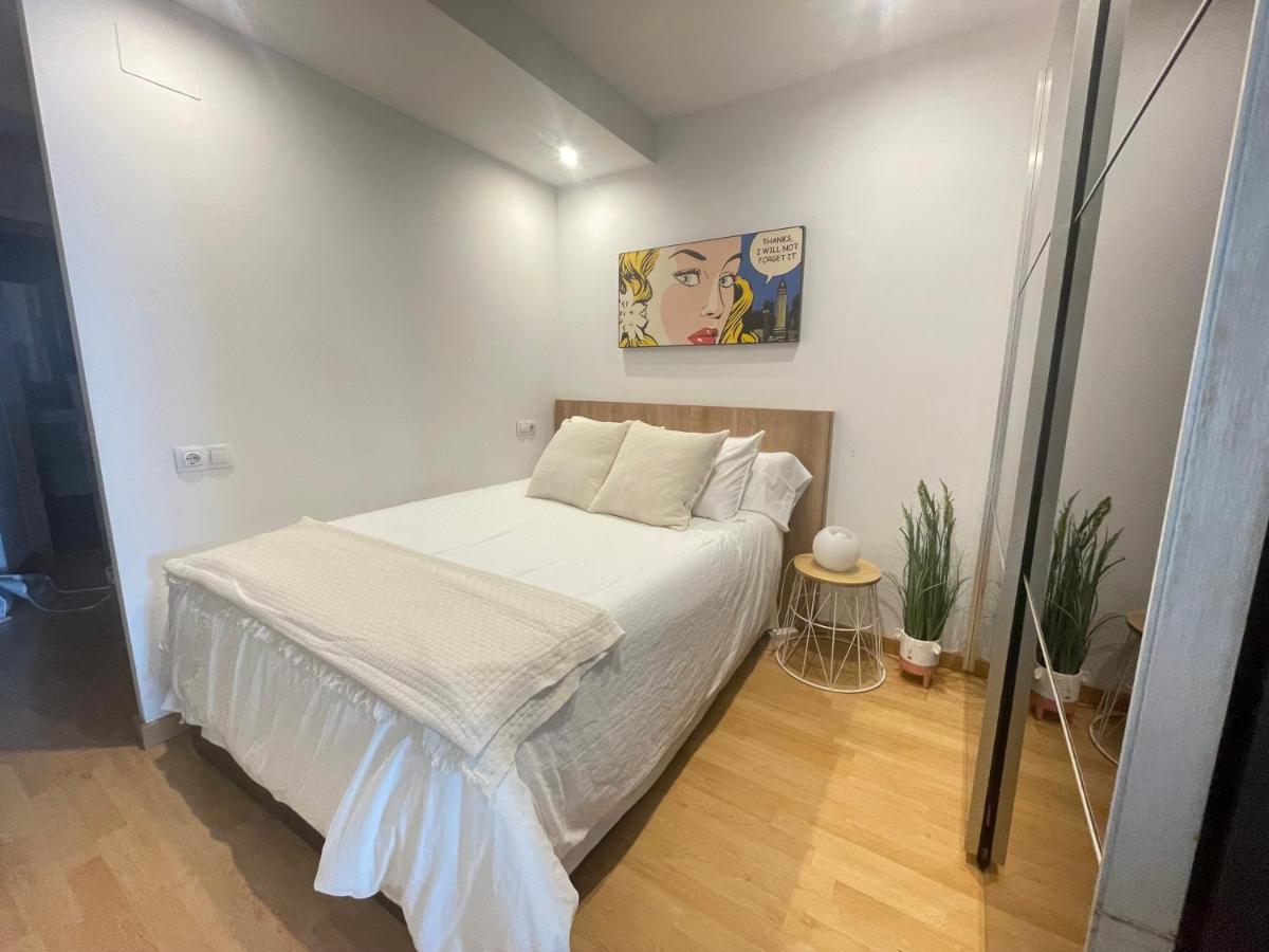 Loft En El Mercado Del Fontan Oviedo Bagian luar foto